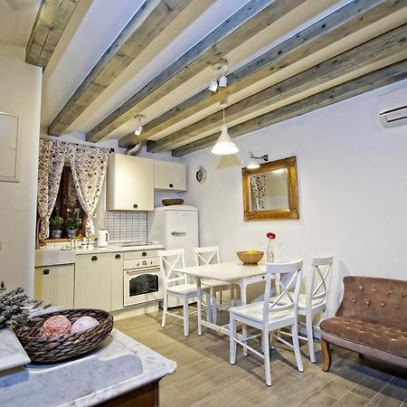 Anja Apartments Šibenik Zimmer foto