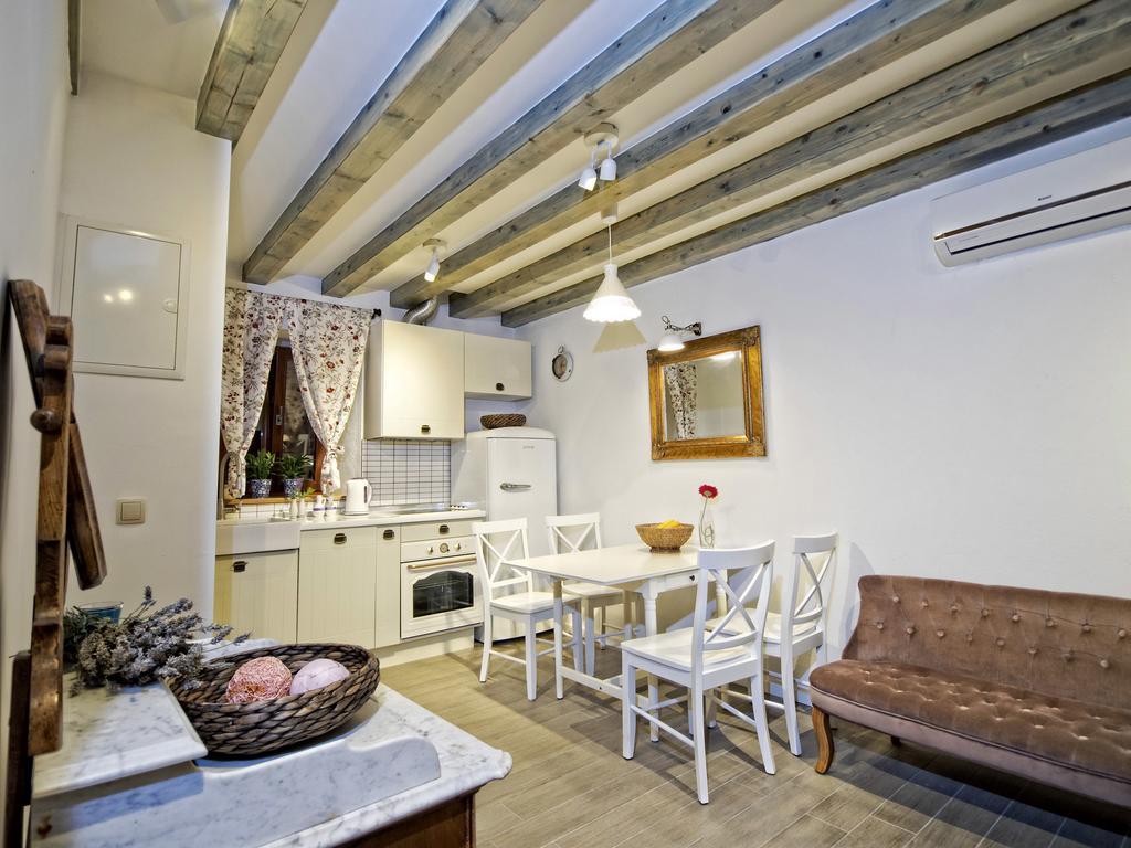 Anja Apartments Šibenik Zimmer foto